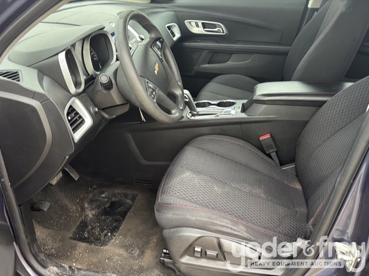 2014-chevrolet-equinox-image-38