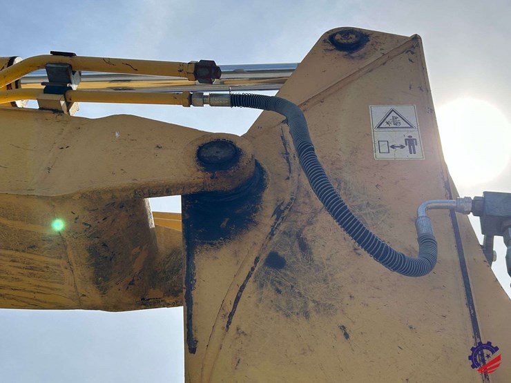 2009-komatsu-pc88mr-8-image-56