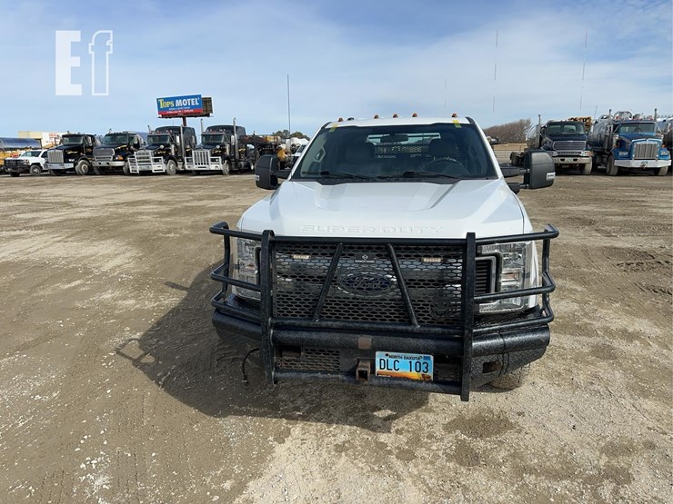 2019-ford-f350-image-2
