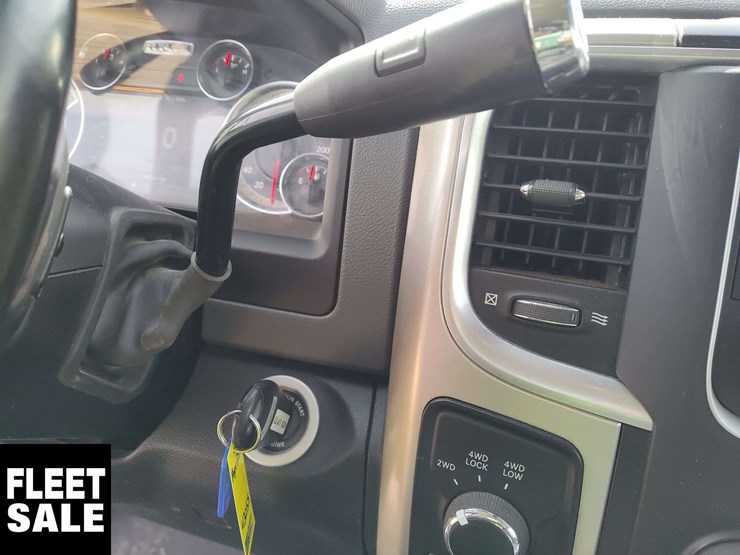 2018-dodge-2500-image-21