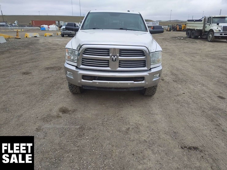 2017-dodge-2500-image-8