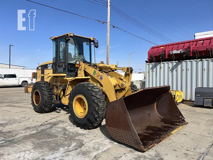 2000-caterpillar-938g-image-1