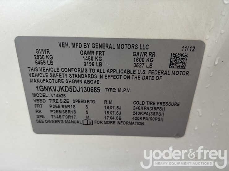 2013-chevrolet-traverse-image-34