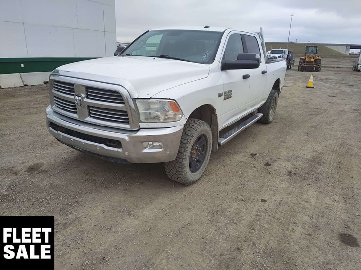 2017-dodge-2500-image-1