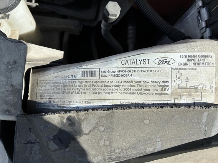 2004-ford-f350-image-9