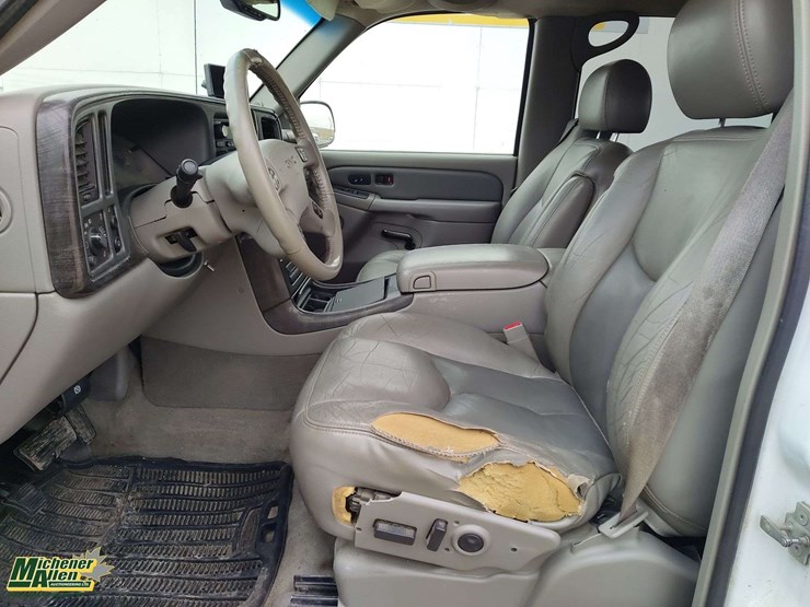 2005-gmc-sierra-1500-image-13