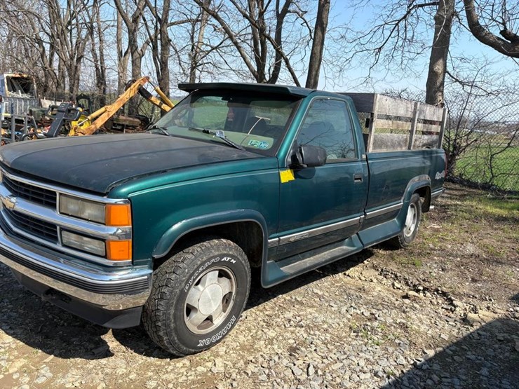 1997-chevrolet-1500-image-1