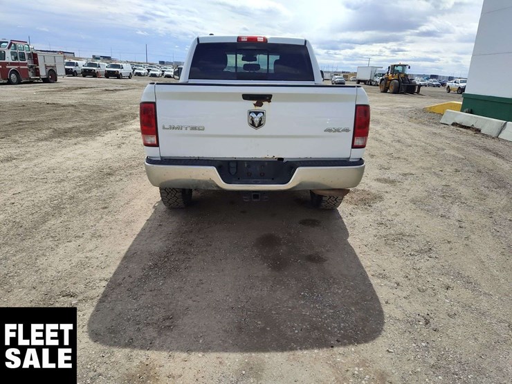 2013-dodge-1500-image-4