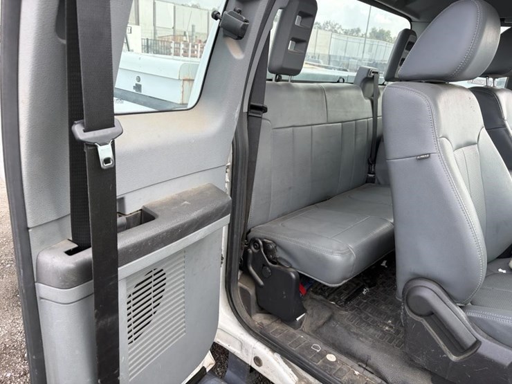 2011-ford-f250-image-10