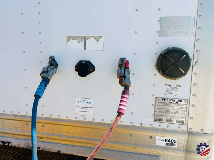 2013-hyundai-translead-image-12