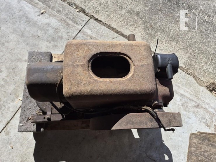 international-lb-engine-image-4