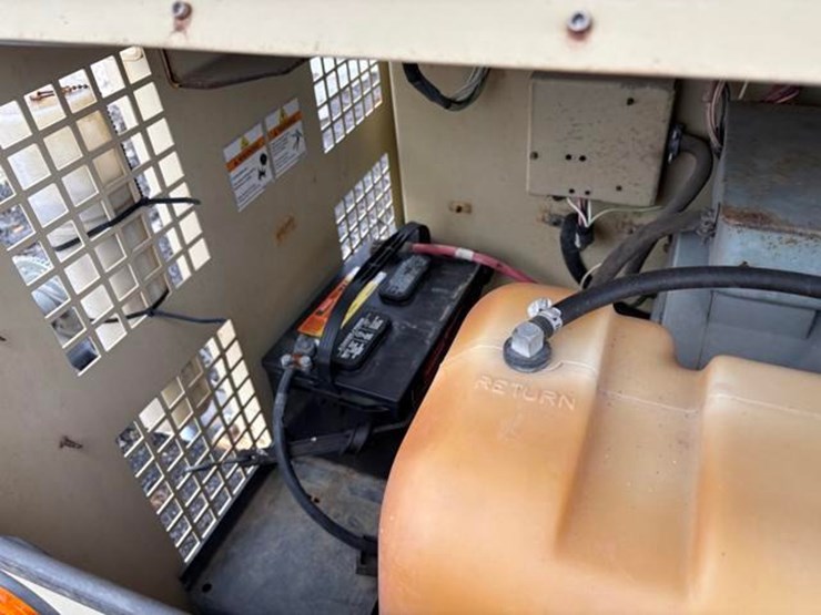 services-light-tower-image-11