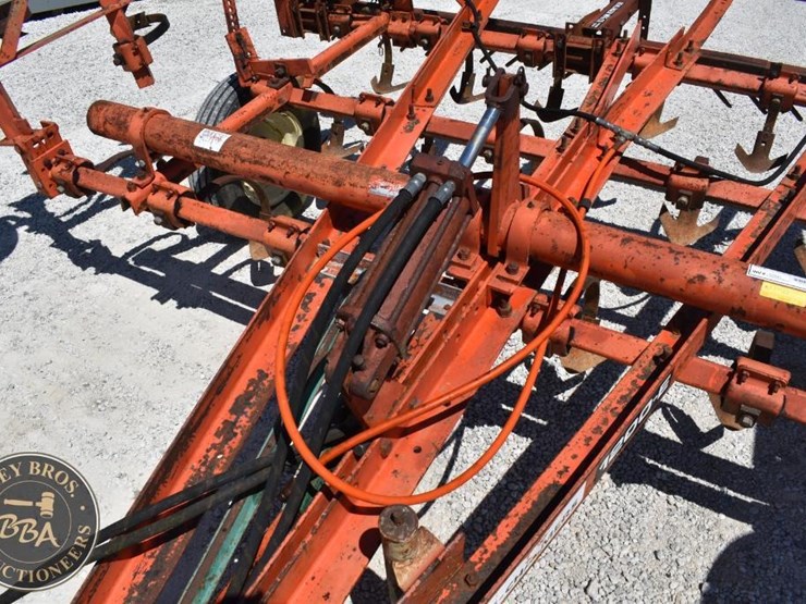 allis-chalmers-1200-image-15