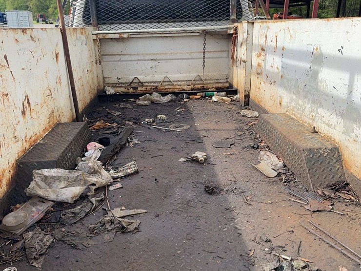 2002-ford-f650-image-16