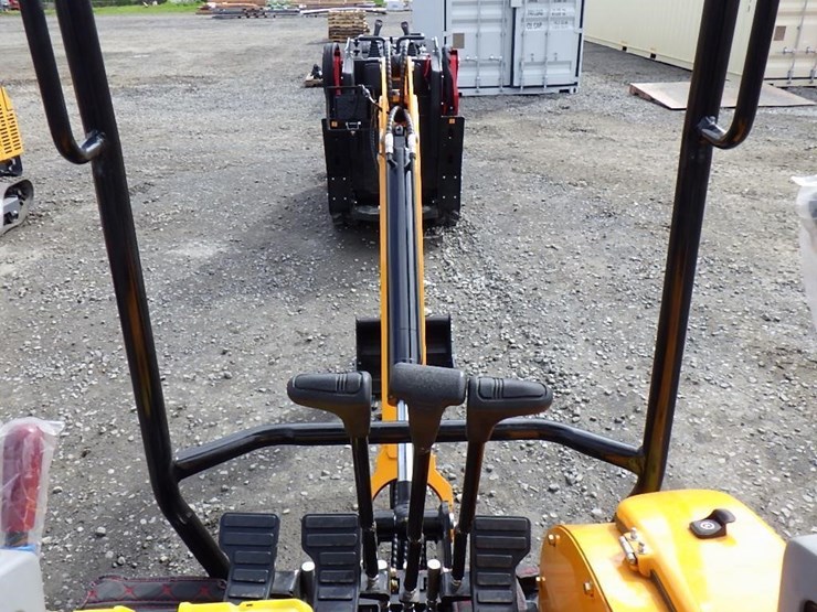 2026-vicsec-20-hydraulic-excavator-image-22