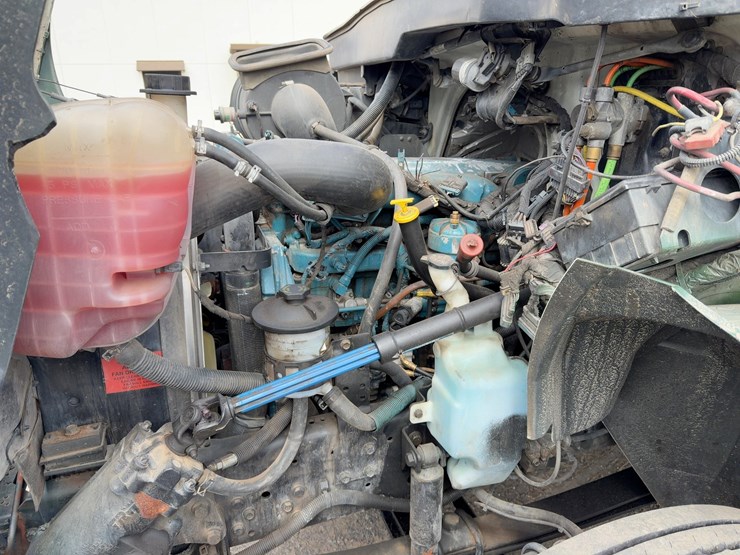 2007-international-durastar-4400-image-8