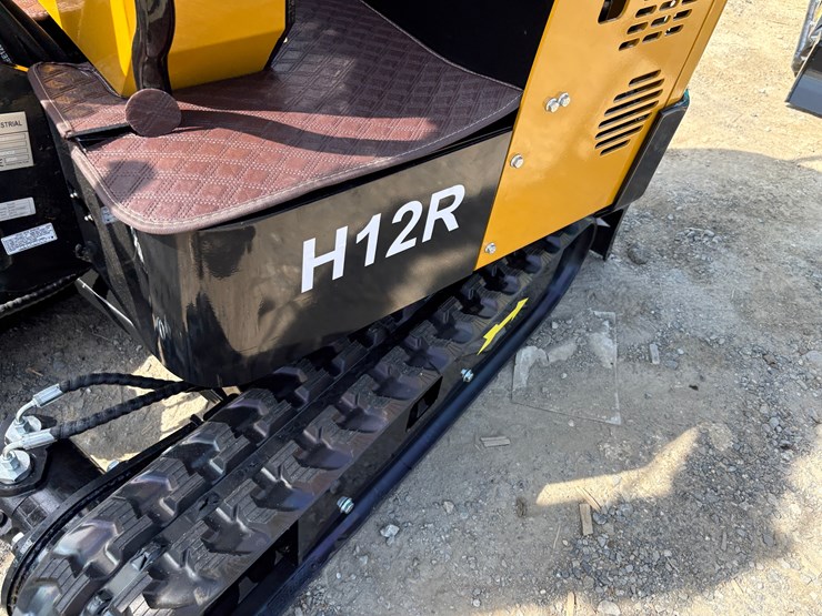 cfg-industry-h12r-image-5