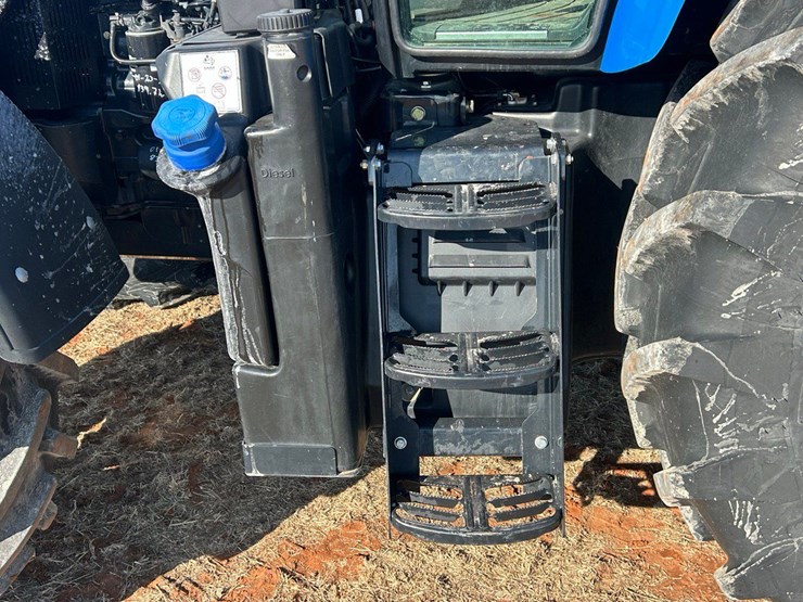 2022-new-holland-ts6.140-image-11