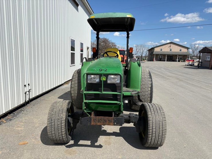 john-deere-4710-image-4