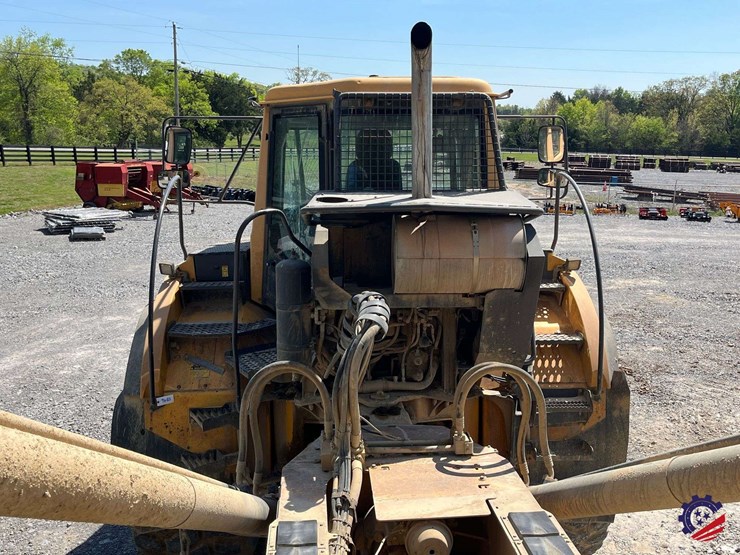 2012-volvo-a40f-image-62