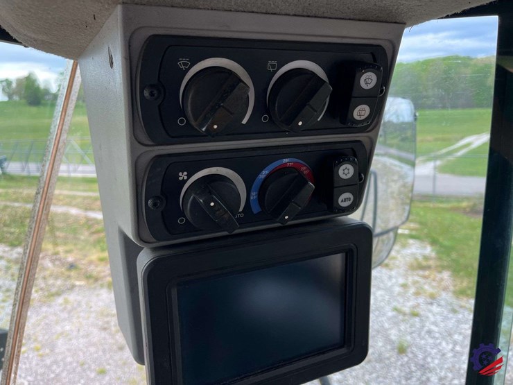 2019-caterpillar-950m-image-95