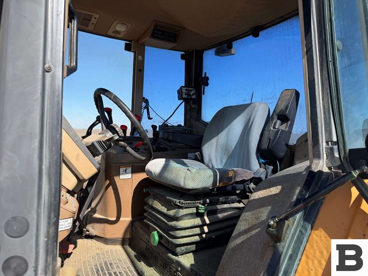 john-deere-tractor-image-38