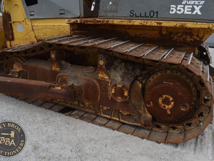 komatsu-d65ex-12-image-14