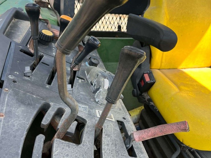 john-deere-6400-image-13
