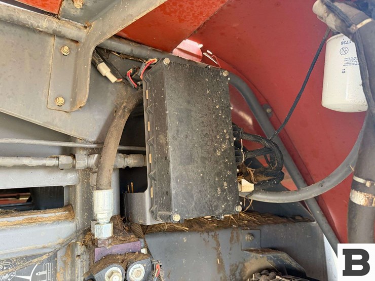 2007-massey-ferguson-2170-image-47