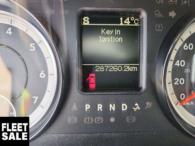 2017-dodge-2500-image-23