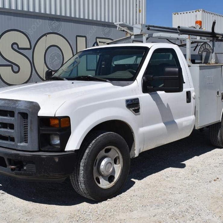 2008 FORD F350 SD