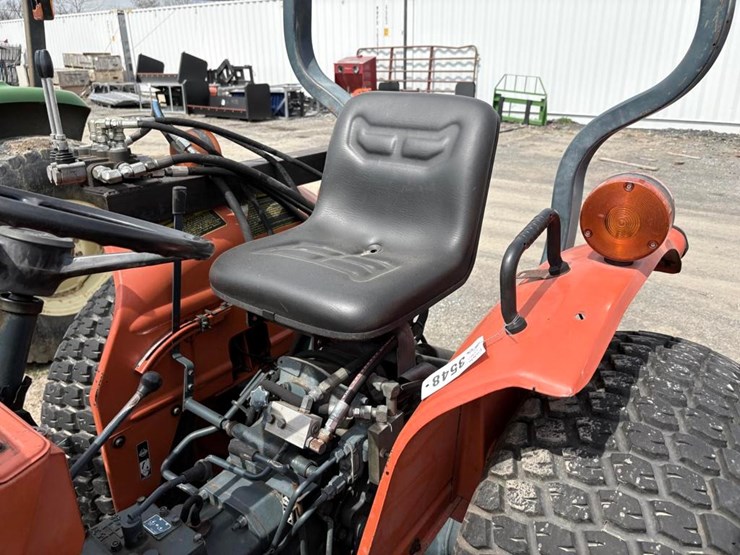 kubota-l2350-image-15