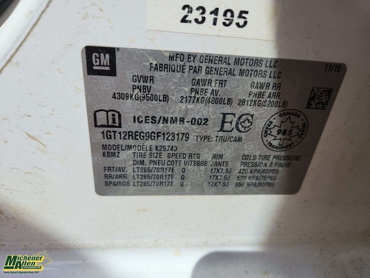 2016-gmc-sierra-2500hd-image-35