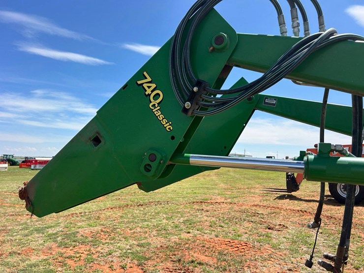 john-deere-740-image-9