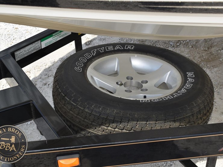 2006-stratos-201proxl-44817-image-13