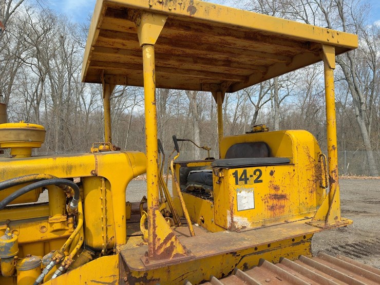 caterpillar-d6-image-29