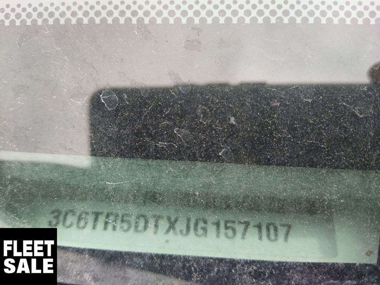 2018-dodge-2500-image-28