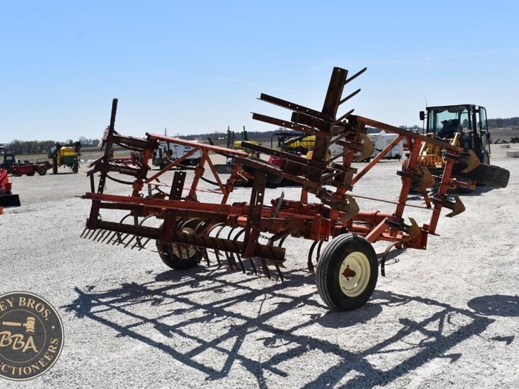 allis-chalmers-1200-image-7
