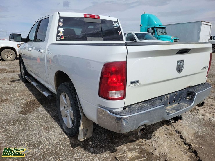2010-dodge-ram-1500-image-8