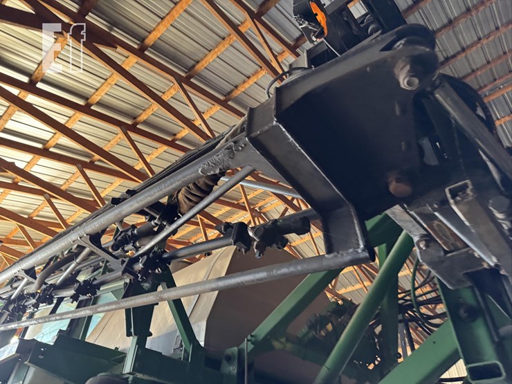 2005-john-deere-4720-image-83