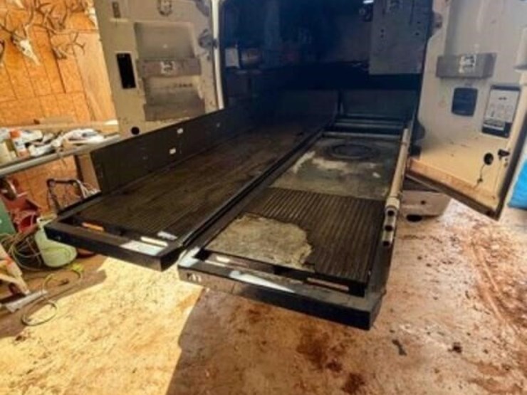 2011-chevrolet-2500-image-39