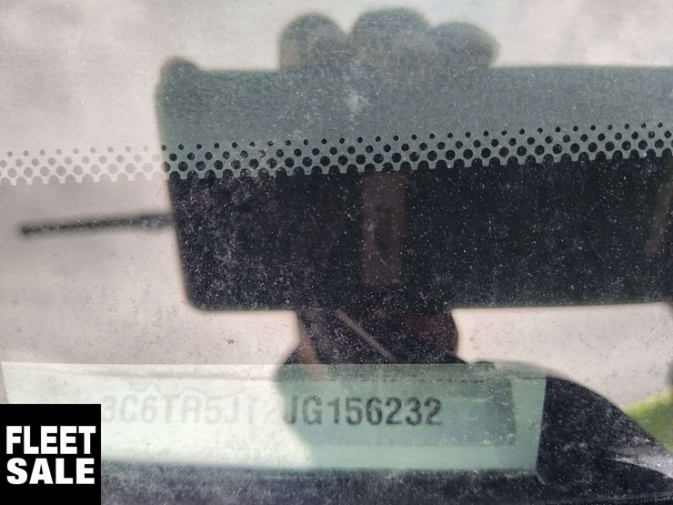 2018-dodge-2500-image-26