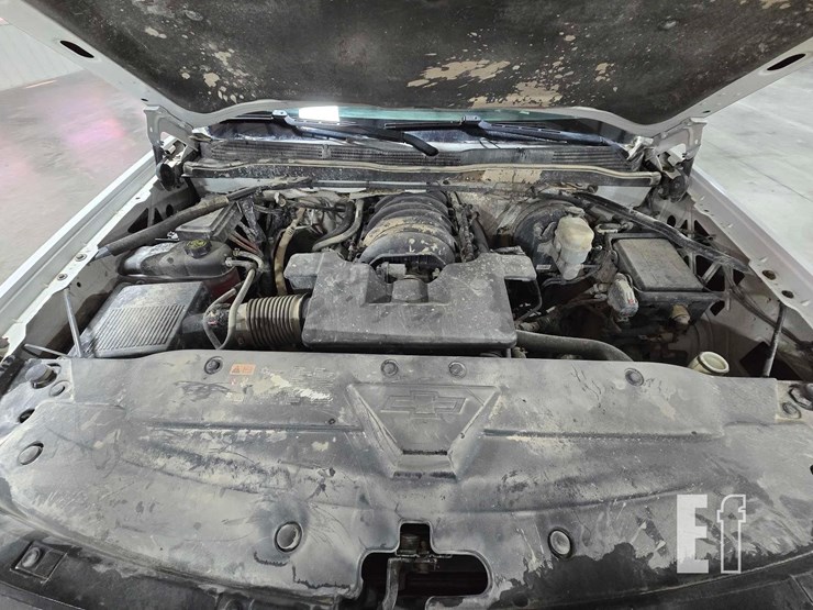 2015-chevrolet-silverado-1500-image-18