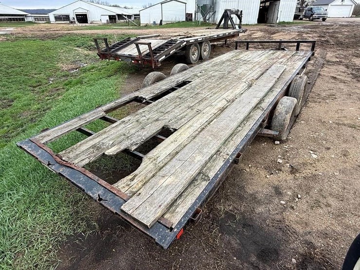 2015-h-&-h-tandem-axle-trailer-image-4