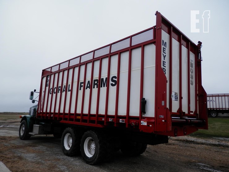 1988-peterbilt-357-image-9