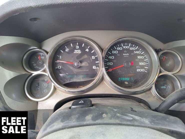 2013-gmc-sierra-2500hd-image-17