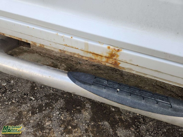 2013-dodge-2500-image-35