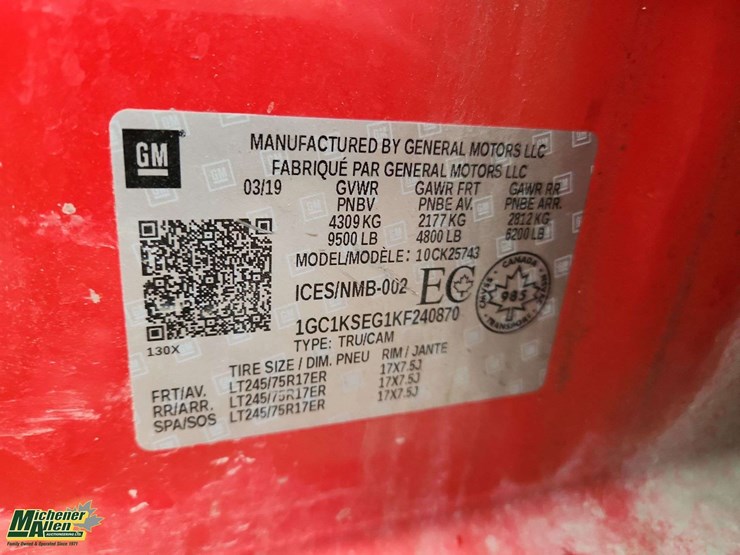 2019-chevrolet-silverado-2500hd-image-30