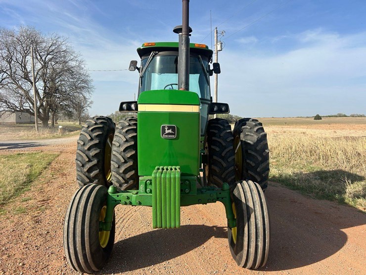 1982-john-deere-4440-image-9