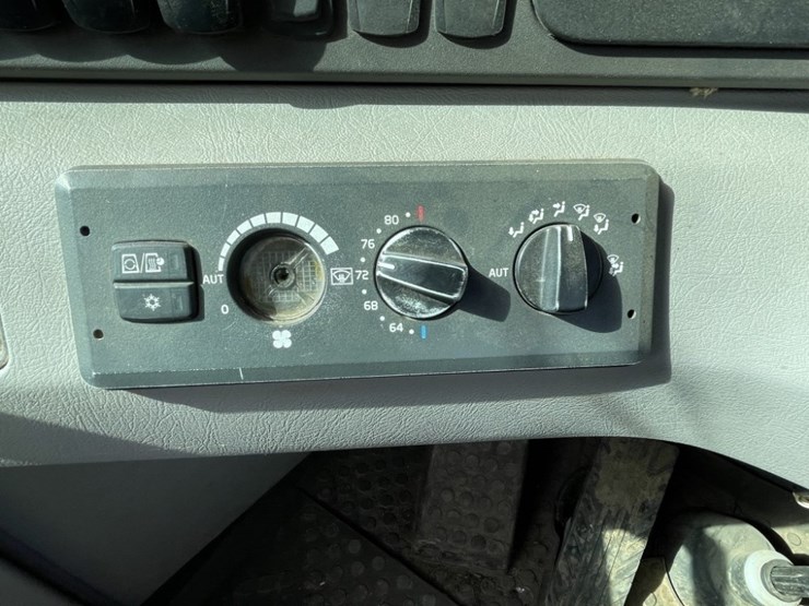 2019-volvo-a35g-image-36